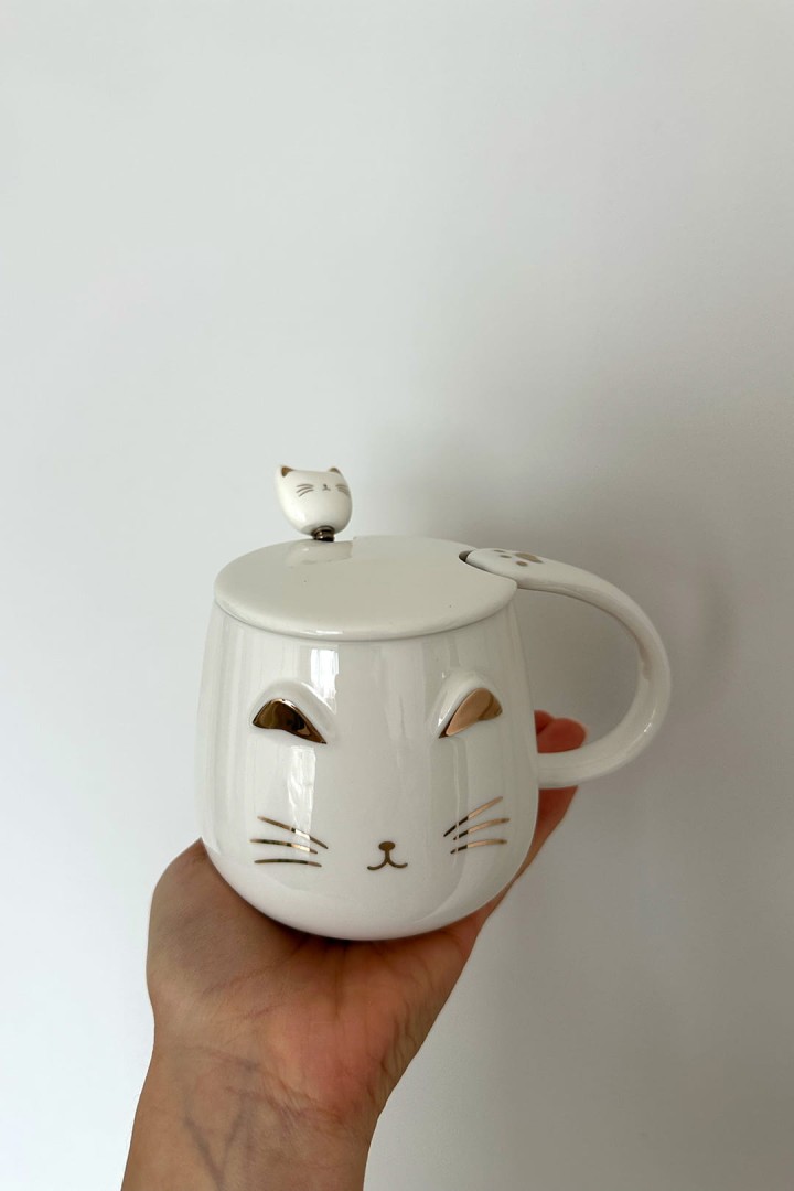 Hrnek s víčkem a lžičkou Pozlacené rukojeti 