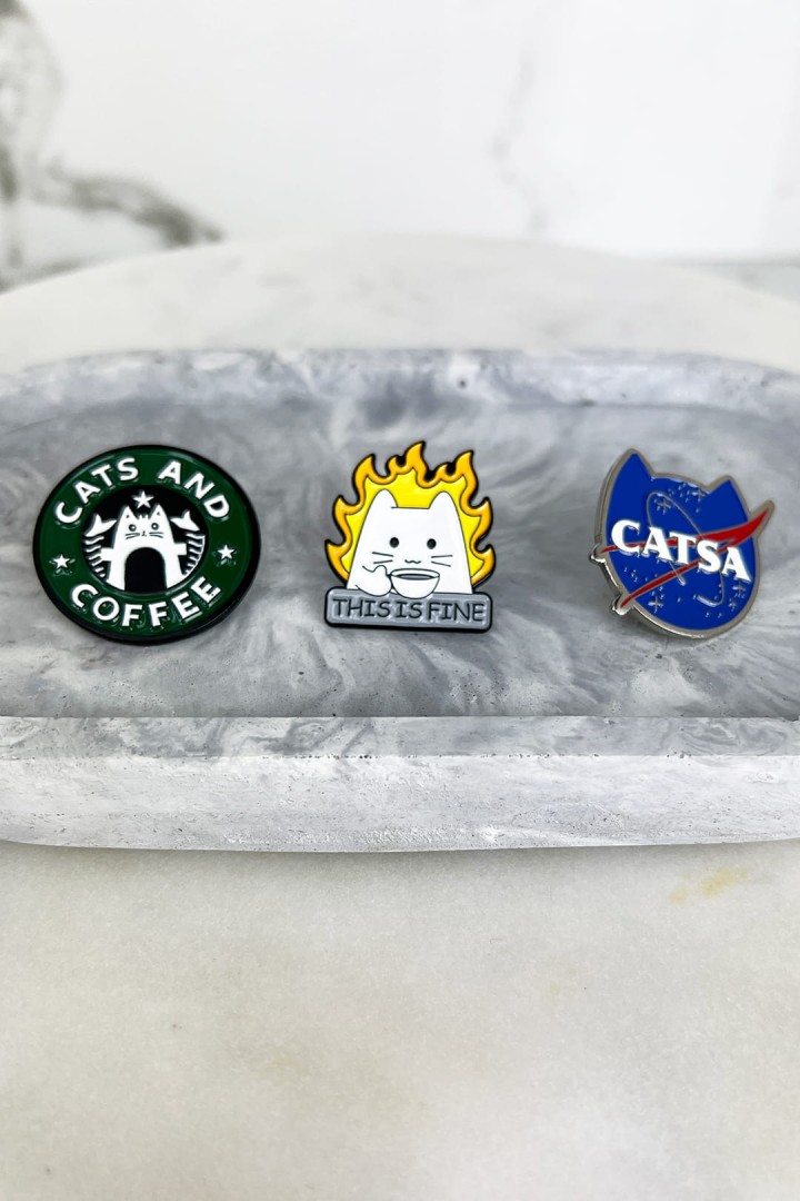 Kolíček na šaty ve tvaru kočky