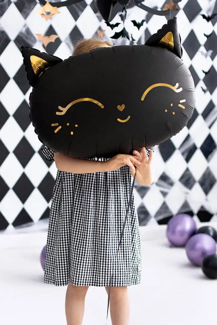 Balónek ve tvaru kočičí hlavy k narozeninám dítěte