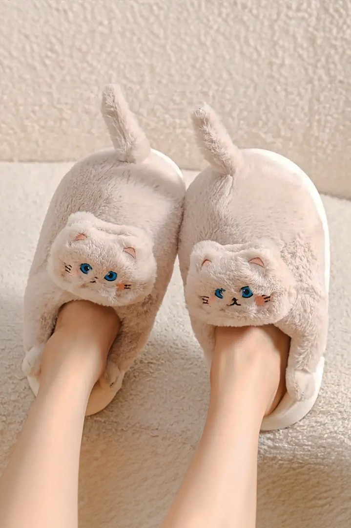 Dámské růžové pantofle ve tvaru kočky