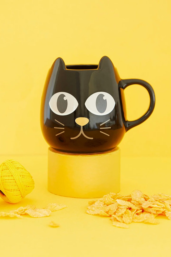 Otevírací 250ml kelímek pro kočky